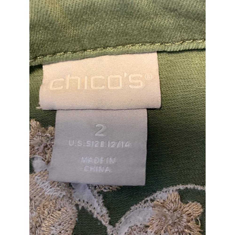 Chico's Green Utility Floral Embroidered Denim Jacket Raw Hem Size 12/14 Large - Picture 4 of 10